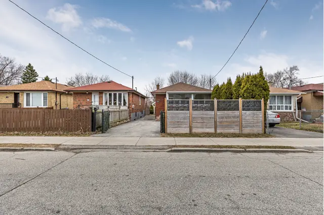Property exterior of 104 Linden Avenue