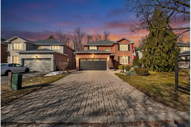 Property exterior of 2348 Wildwood Crescent