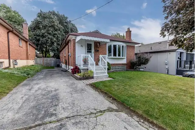 Property exterior of 27 Lupin Drive