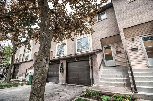 Property exterior of 55 Collinsgrove Road