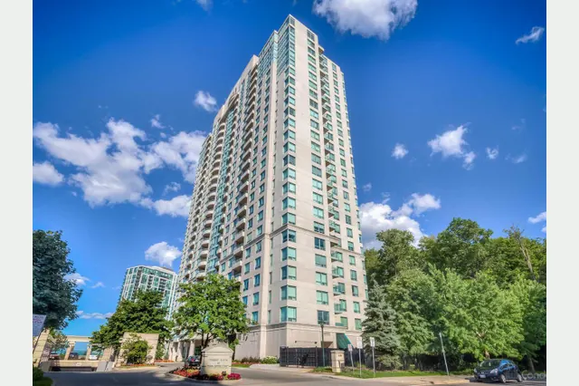 Building exterior of 61 Town Centre Court