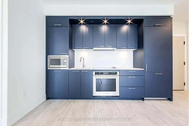 Property interior of 858 Dupont Street