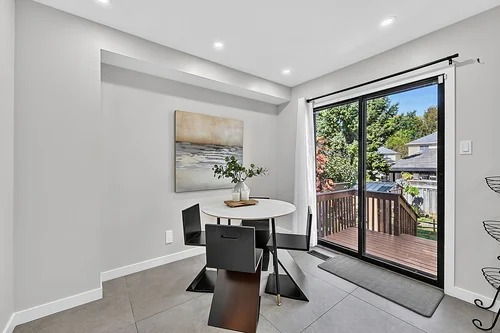 Breakfast area