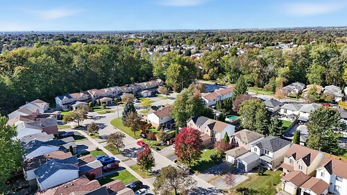 Neighbourhood aerial
